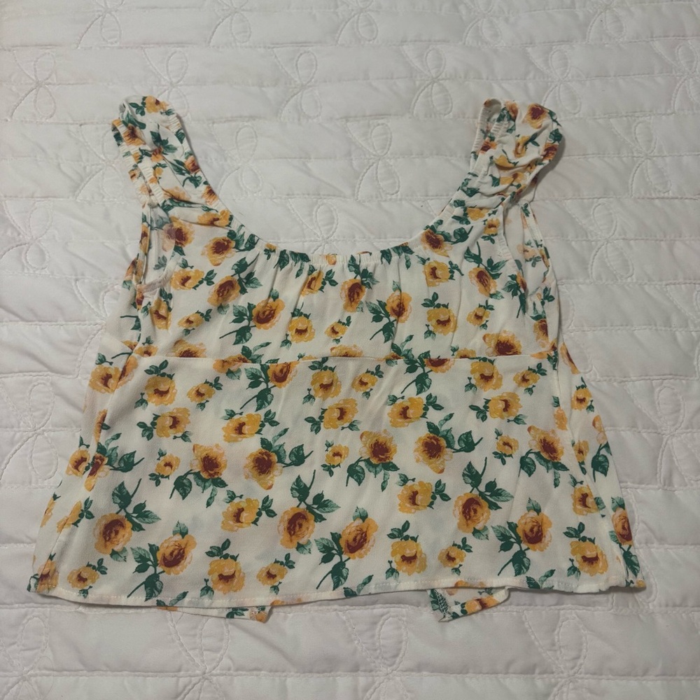 Yellow Roses Tie Front Spring Puff Sleeve Top - Picture 6 of 7